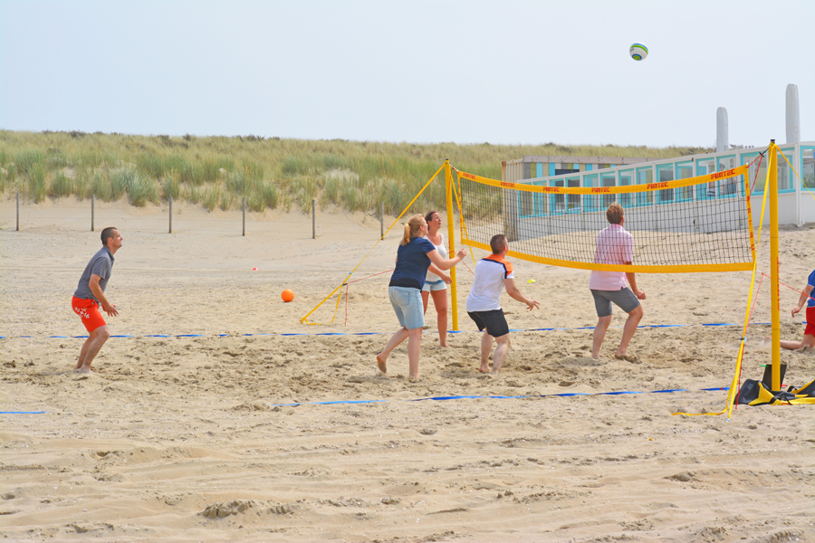activiteiten beach games tennis
